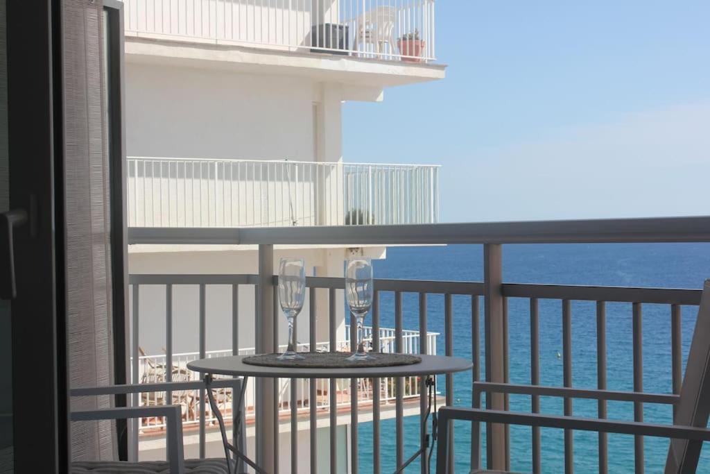 Apartamento Primera Linea De Mar 플라티야 다로 외부 사진